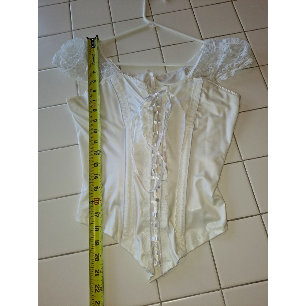 White lace short sleeve corset lace up high low lingerie top y2k shirt - Picture 5 of 14